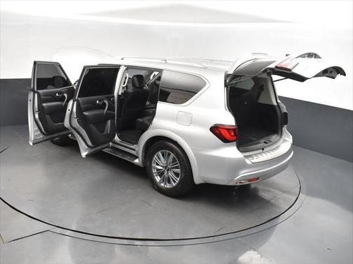 2021 INFINITI QX80 Luxe