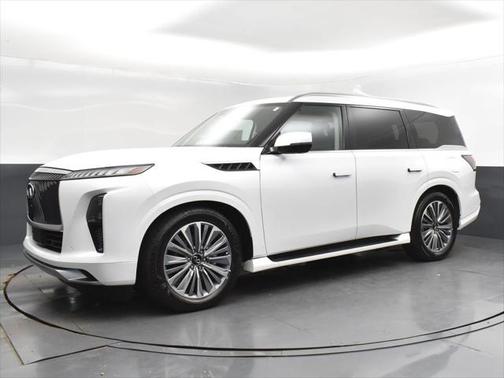 2025 INFINITI QX80 SENSORY AWD