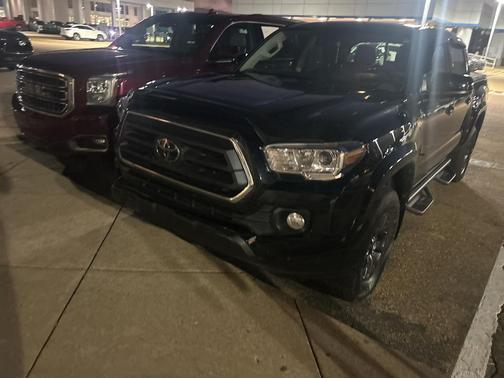 2021 Toyota Tacoma SR5