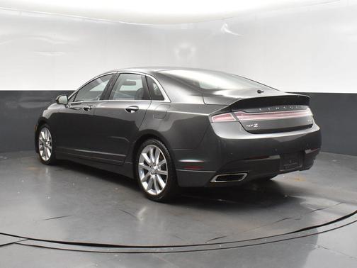 2016 Lincoln MKZ Base