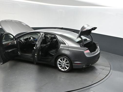 2016 Lincoln MKZ Base