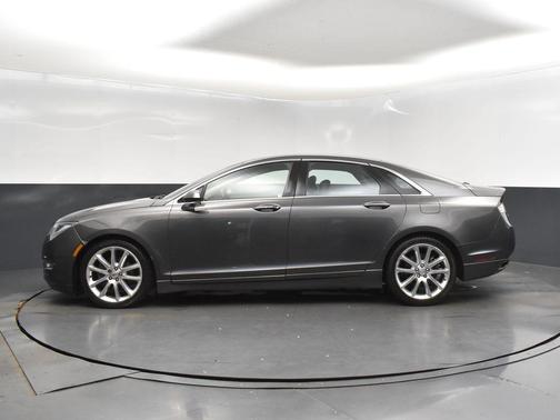 2016 Lincoln MKZ Base