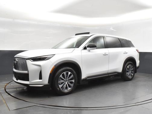Radiant White 2026 INFINITI QX60 PURE FWD