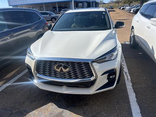 2023 INFINITI QX55 LUXE