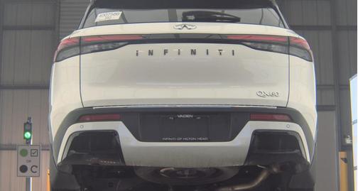 2023 INFINITI QX60 Luxe