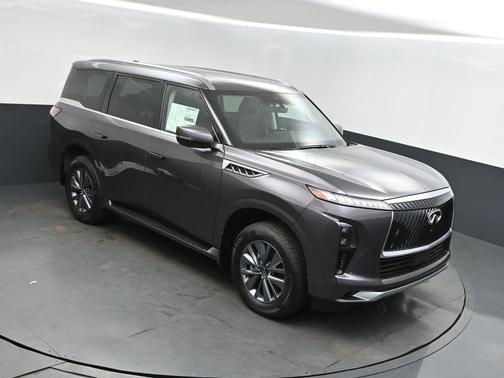 2026 INFINITI QX80 PURE
