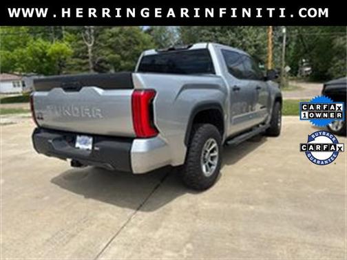 2022 Toyota Tundra SR5