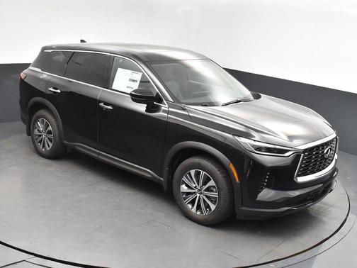 2025 INFINITI QX60 Pure