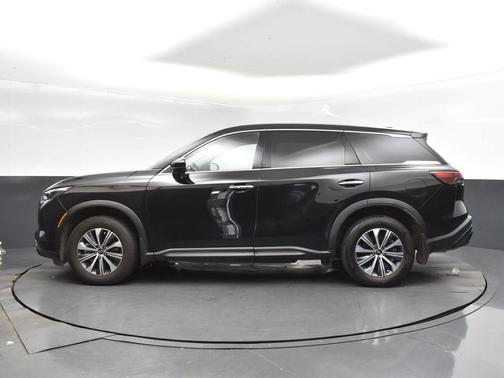 2025 INFINITI QX60 Pure