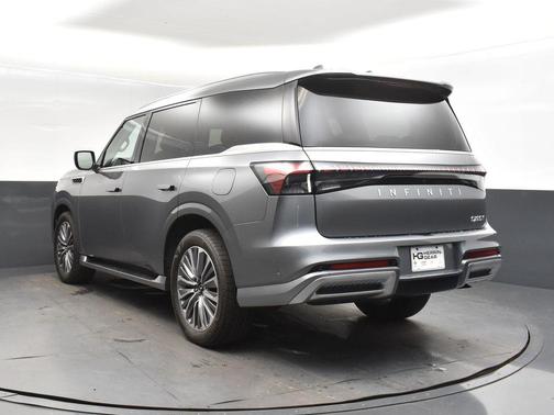 2025 INFINITI QX80 SENSORY AWD
