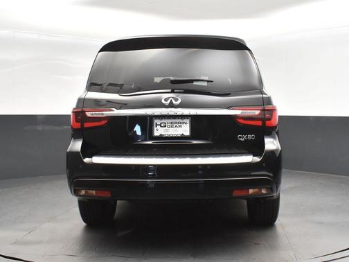 2022 INFINITI QX80 SENSORY