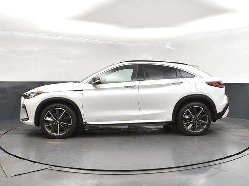 2023 INFINITI QX55 LUXE