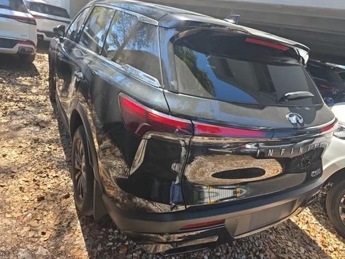 2023 INFINITI QX60 Pure