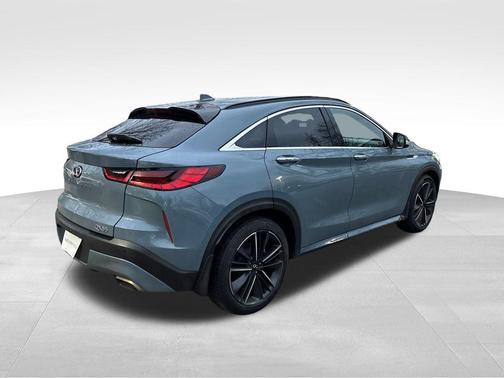 2022 INFINITI QX55 LUXE