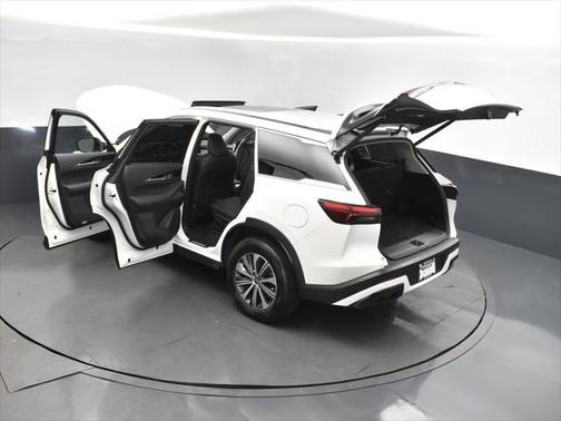 2025 INFINITI QX60 Pure