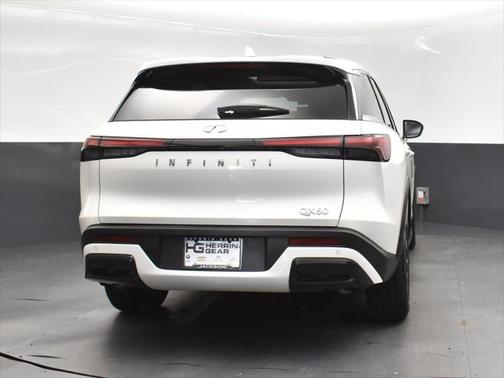 2025 INFINITI QX60 Pure