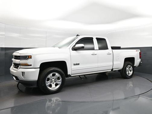 Summit White 2018 Chevrolet Silverado 1500 2LT
