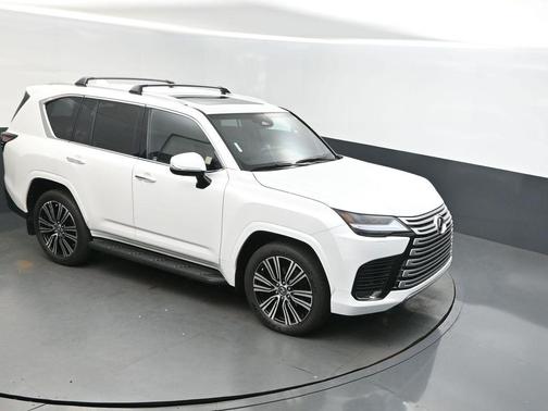 2025 Lexus LX 600 Luxury