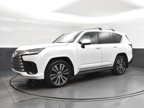 2025 Lexus LX 600 Luxury