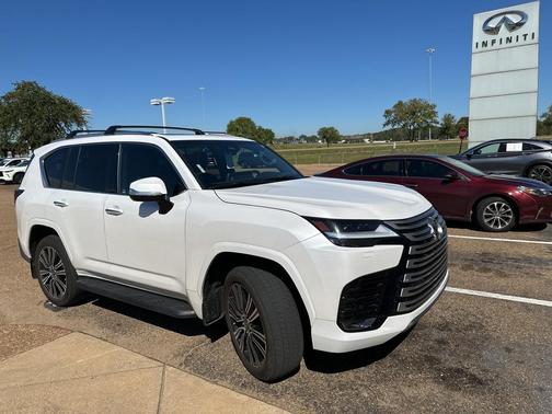 2025 Lexus LX 600 Luxury