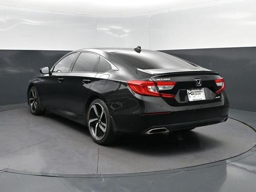 Crystal Black Pearl 2018 Honda Accord Sport