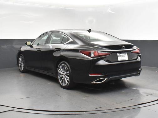 2019 Lexus ES 350 Base