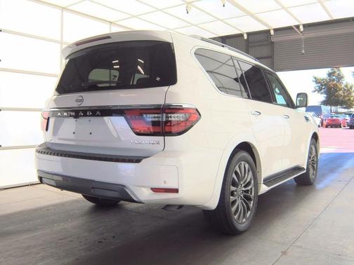 2024 Nissan Armada Platinum 2WD