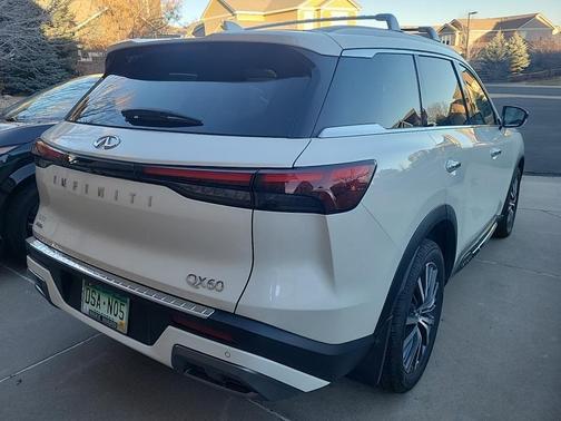 2023 INFINITI QX60 SENSORY