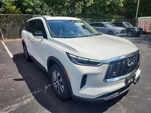2023 INFINITI QX60 Pure