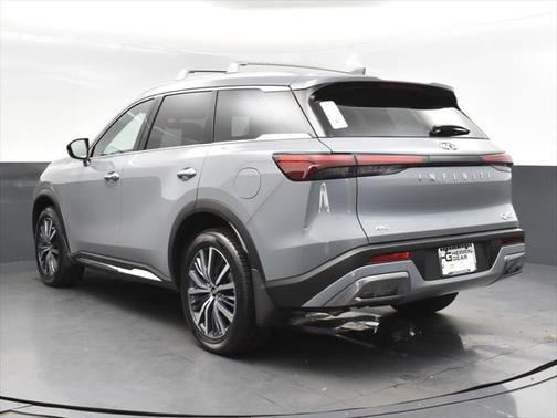 2025 INFINITI QX60 SENSORY