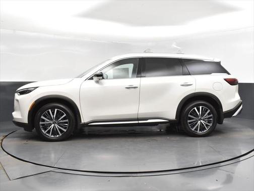2025 INFINITI QX60 SENSORY