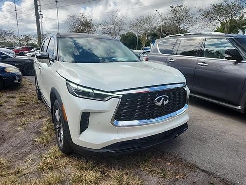 2023 INFINITI QX60 Luxe