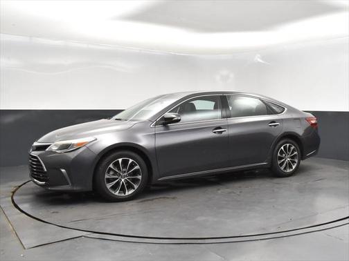 2016 Toyota Avalon XLE