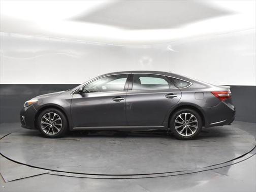 2016 Toyota Avalon XLE