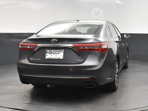 2016 Toyota Avalon XLE