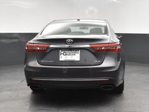 2016 Toyota Avalon XLE