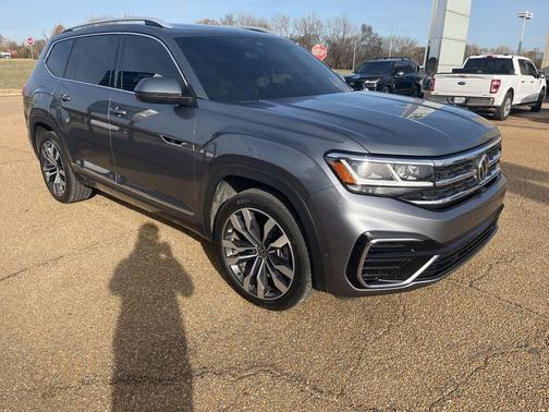 2022 Volkswagen Atlas 3.6L SEL Premium