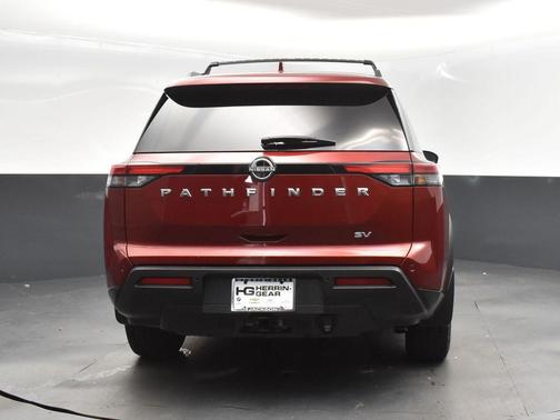 2022 Nissan Pathfinder SV 2WD