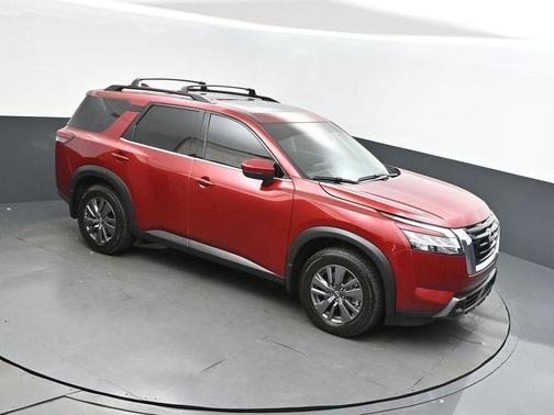 2022 Nissan Pathfinder SV 2WD