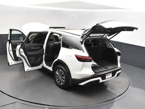 2025 INFINITI QX60 Pure