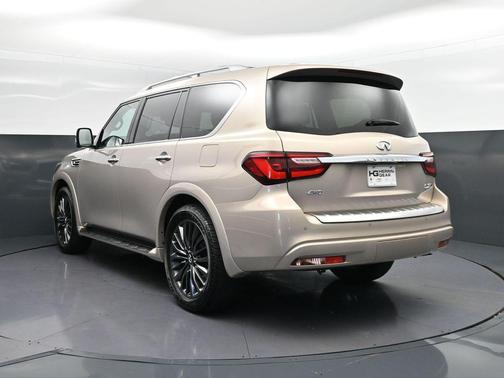 2024 INFINITI QX80 SENSORY AWD
