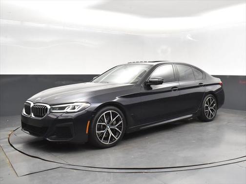 2021 BMW 530 530i