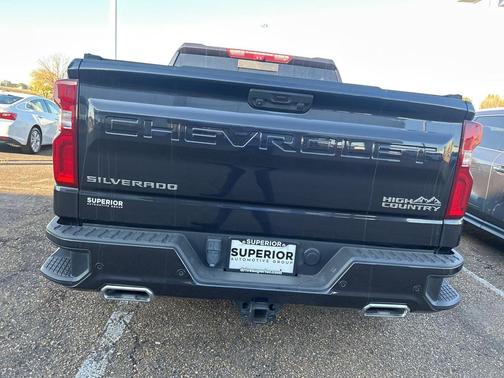 2022 Chevrolet Silverado 1500 High Country
