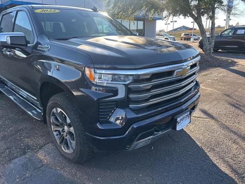 2022 Chevrolet Silverado 1500 High Country