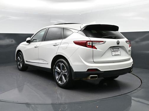 2023 Acura RDX Advance Package