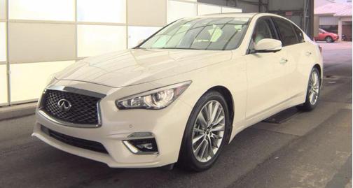 Majestic White 2023 INFINITI Q50 3.0t LUXE
