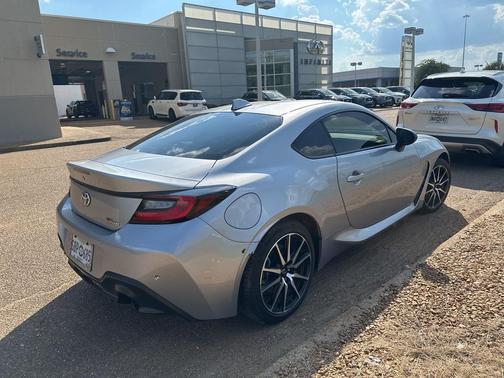2023 Toyota GR86 Base