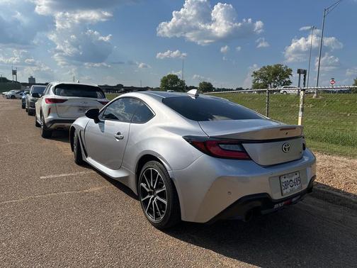2023 Toyota GR86 Base