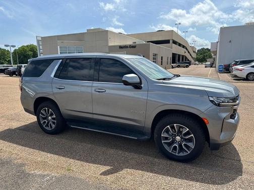 Sterling Gray Metallic 2023 Chevrolet Tahoe LS