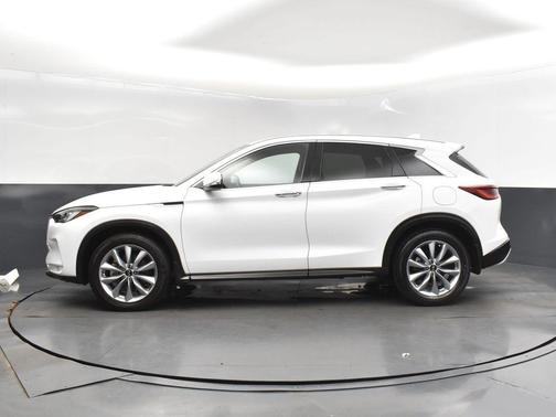 2022 INFINITI QX50 PURE